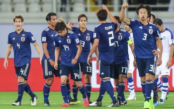 Nhật Bản chiến thắng Serbia giành tấm vé bước vào vòng kế tiếp