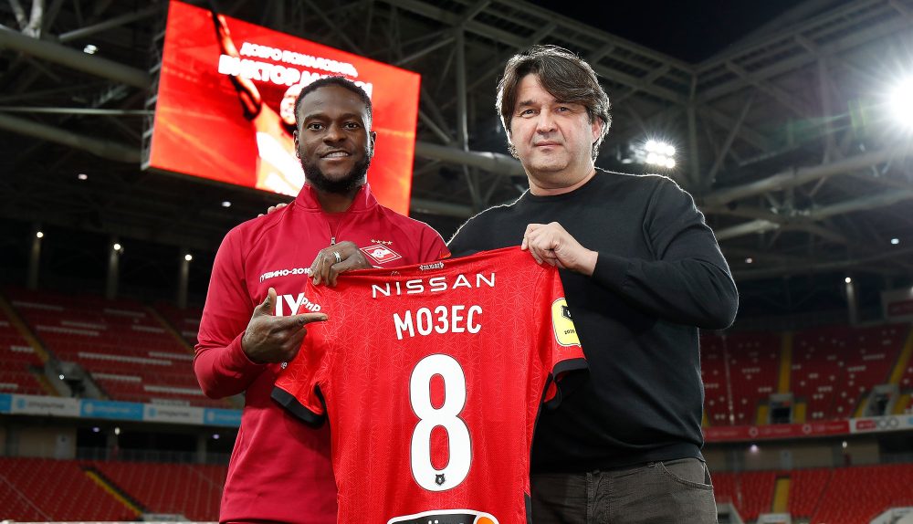 Victor Moses được Sparta Moscow mua đứt sau một mùa giải cho mượn